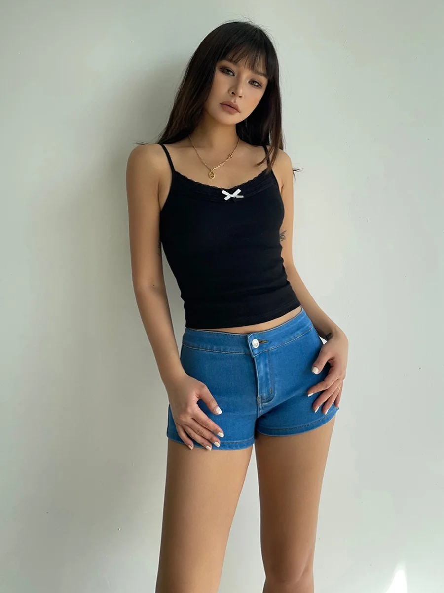 American Style Spicy Girl Low Waisted Denim Shorts Women's 2024 Summer New Tight Fitting High Elastic Slim Wrap Hip Shorts N8E5