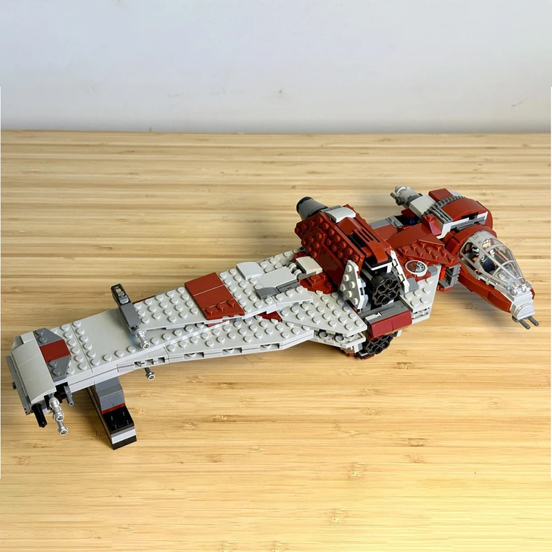 524pcs MOC B Wing Mark II Starfighter Alternate Star Battle Model Building Blocks Desk Ornament, Home Decor Display Model Gift