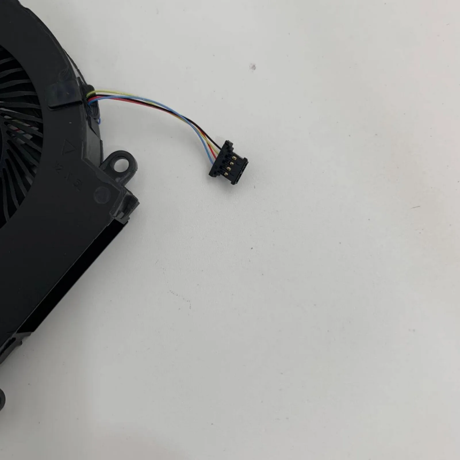 

for HP OMEN 15-EK TPN-Q238 15-EN TPN-Q236 Laptop GPU Cooling Fan