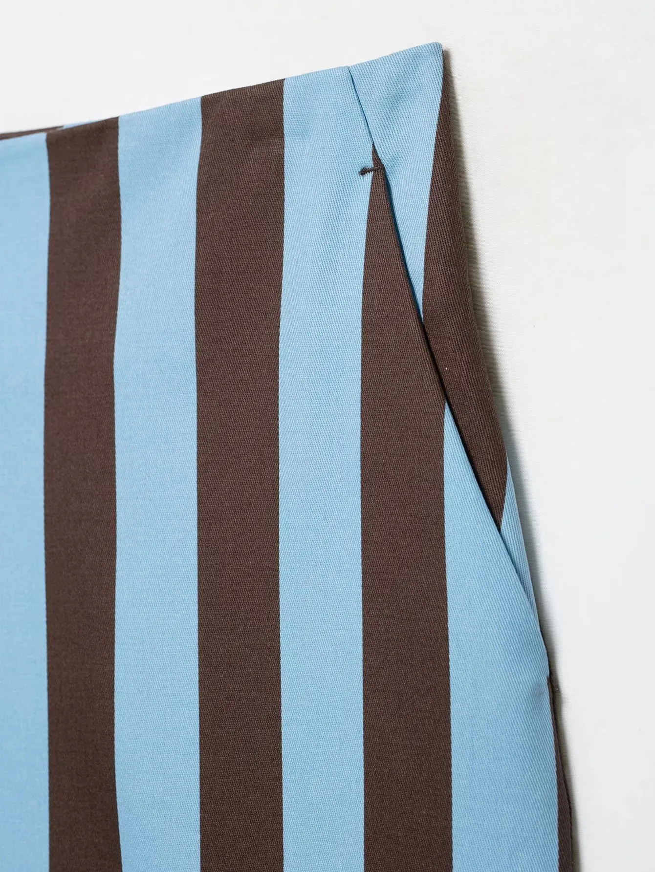 Damenmode Sommer 2026 Gestreifter Freizeitanzug mit Knoten, Gerade Weste + Lange Hose mit Reißverschlusstaschen, Vintage Schicker Damenanzug – Detail 10