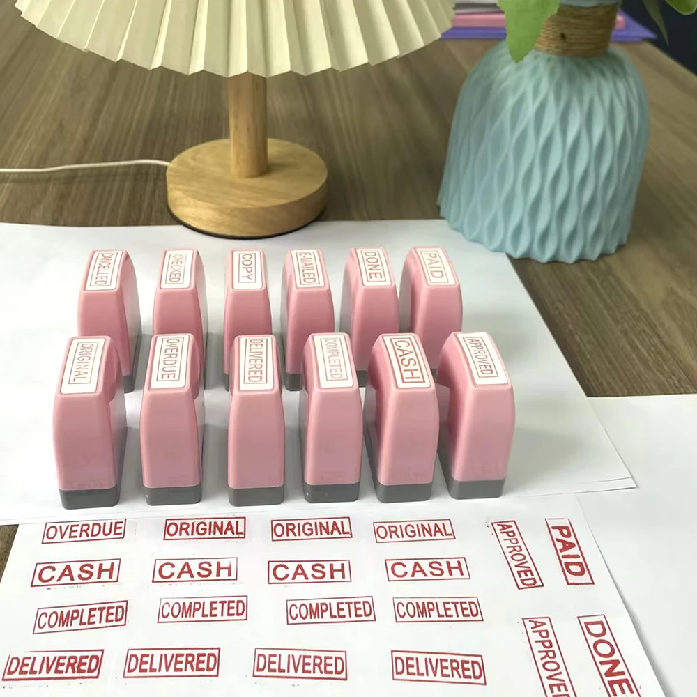 Il pagamento dell'e-mail controlla la copia di 12 sigilli inglesi finanziari e commerciali esterni sono stati completati e cancellati