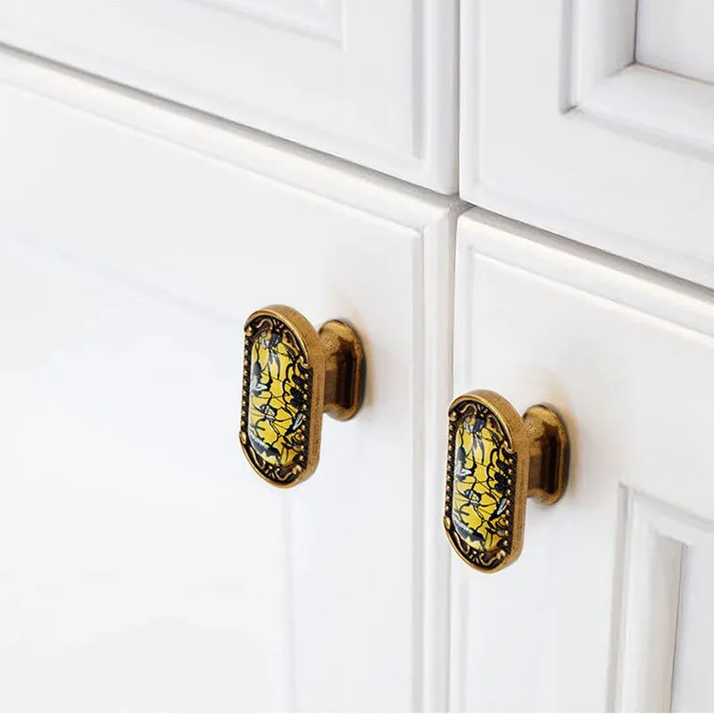 KK&FING European Classical Crystal Zinc Alloy Cabinet Handles Drawer Knobs Vintage Wood Grain Cupboard Wardrobe Door Handle
