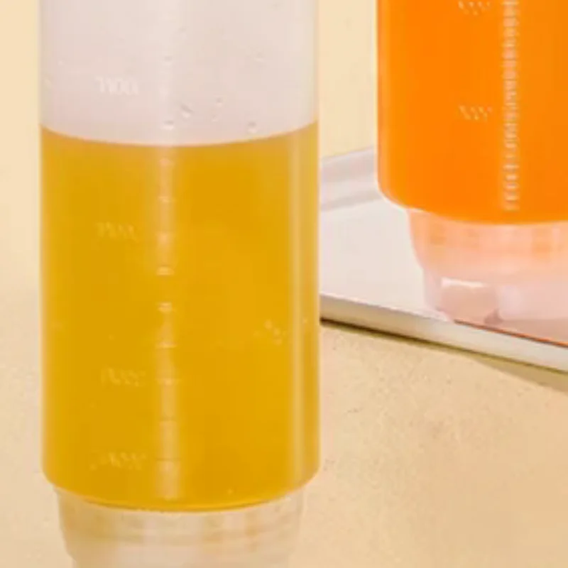 Inverted Plastic Squeeze Bottles, Refillable Tip Large Valve Dispenser Condiment Squeeze Bottle