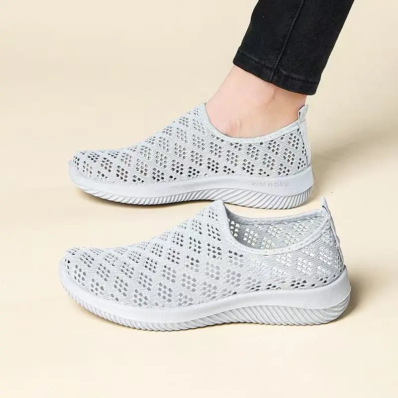 صيف جديد المرأة شبكة الجوف خارج حذاء رياضي غير رسمي لينة وحيد عدم الانزلاق تنفس جولة تو الانزلاق على أحذية مشي خفيفة الوزن