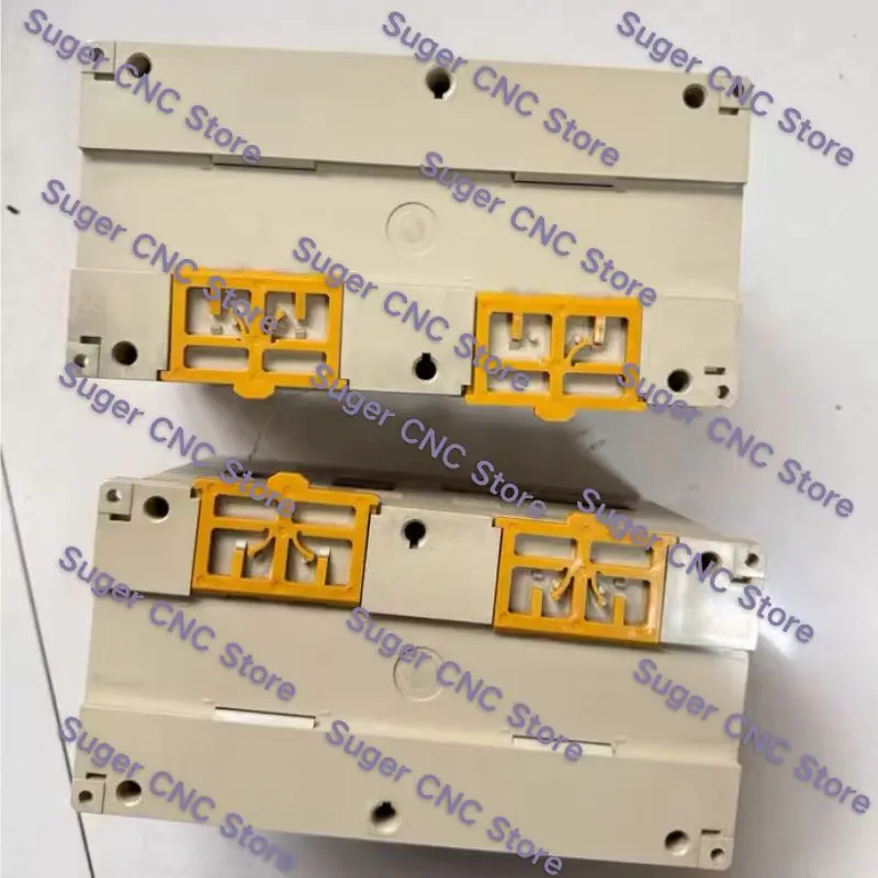V600-CA1A-V2 PLC programmable controller tested OK and shipped quickly