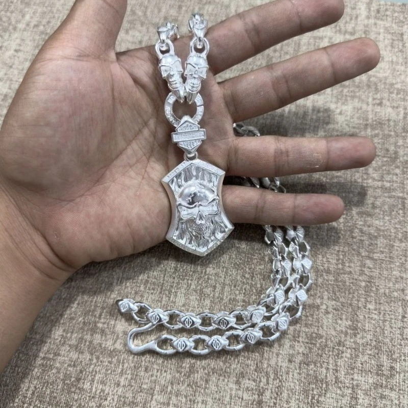 Vintage Silver Plated Skull Shield Pendant Necklace, Gold & Silver, Hip-hop Biker Unisex Sweater Chain Street Jewelry