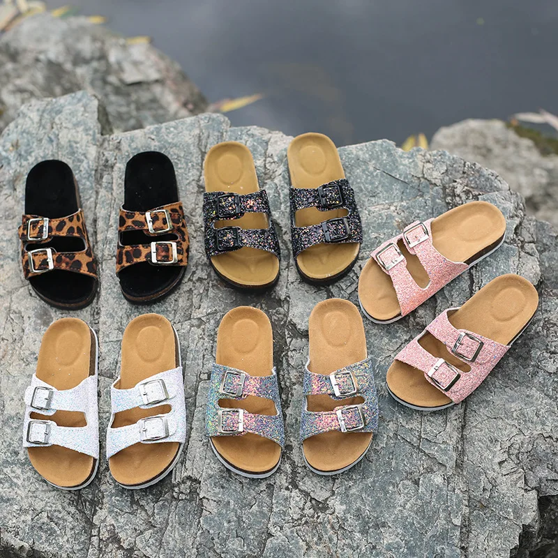 Damen-Cloud-Slipper: Plateau-Sandalen für drinnen und draußen, Sommer-Flip-Flops, Gummi-Hausschuhe, Strand-Flachschuhe mit 2 Schnallen