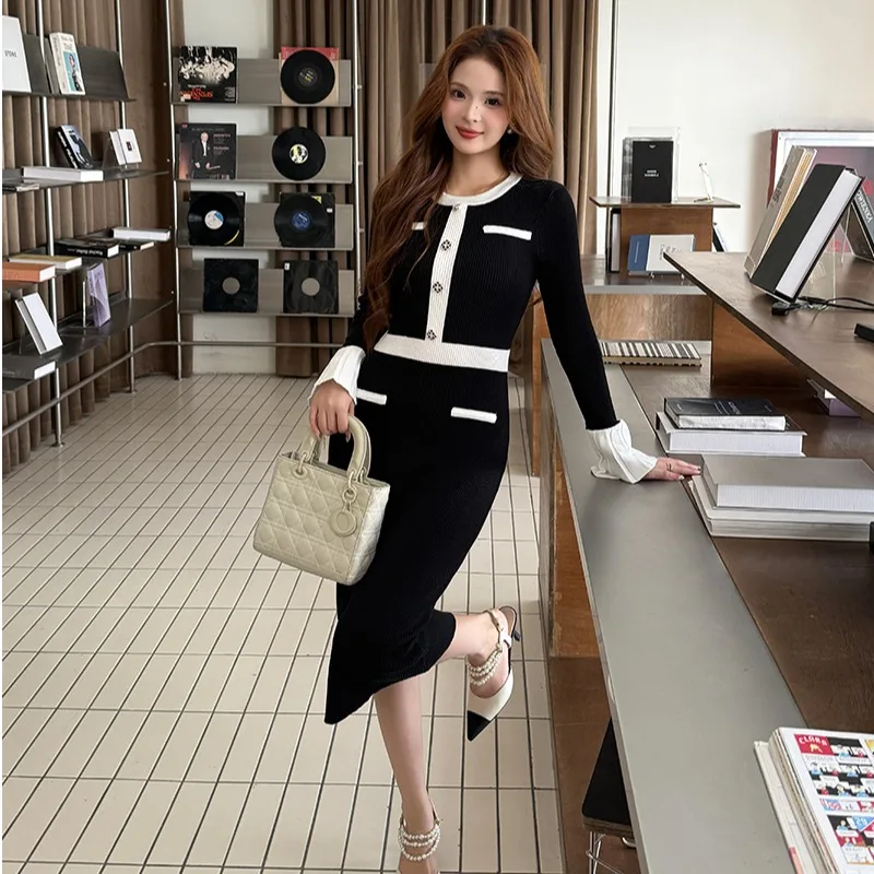 

Облегающее вязаное платье с рукавами-колокол, в стиле колор-блок, базовый слой, свитер, нижний слой, элегантное, сексуальное, в европейском и корейском стиле