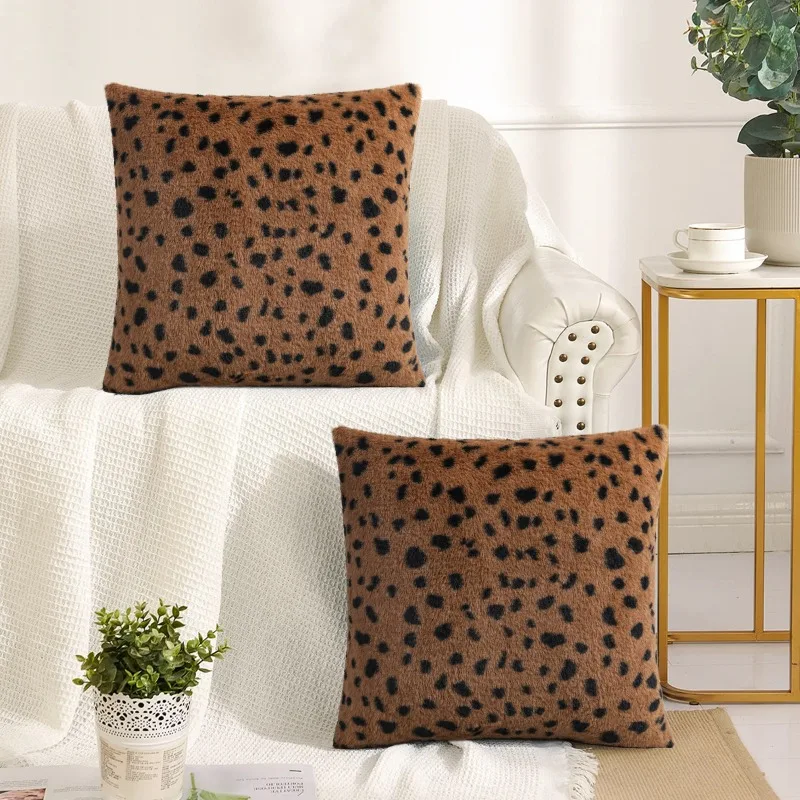 1pc New Arrival Brown Dot Leopard Print Pillow Cover Classic Decor Soft Short Plush Throw Pillow For Sofa Bay Window
