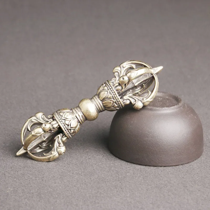 Antique Brass Vajra Pestle Figurines Miniatures Home Decoration Buddhism Tibetan Religious Instrument Copper Pestle Ornament