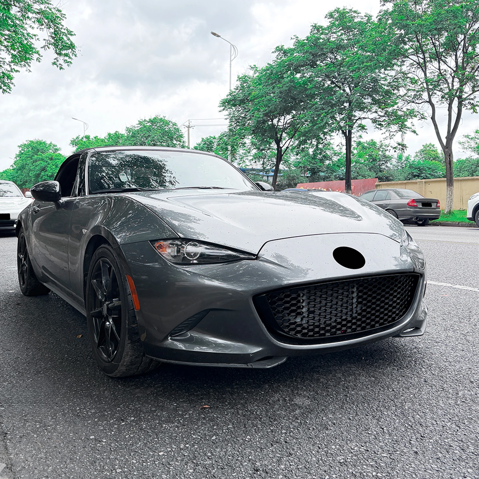 Glossy Black Front Grille Racing Grill For Mazda MX-5 Miata ND 2016-2025 Upper Bumper Hood Mesh Grid Air Intake Body Protector