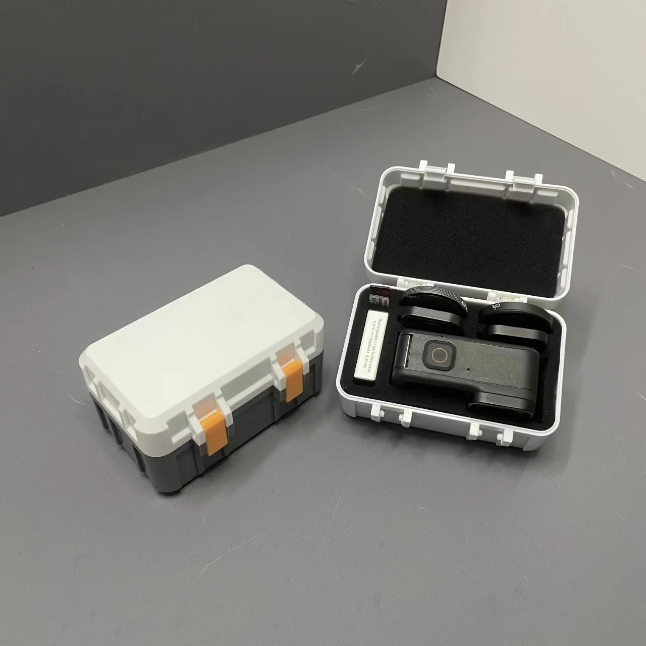 Portable Accessories Storage Box  molded sponge filling for collision and drop resistance Enhanced Protection