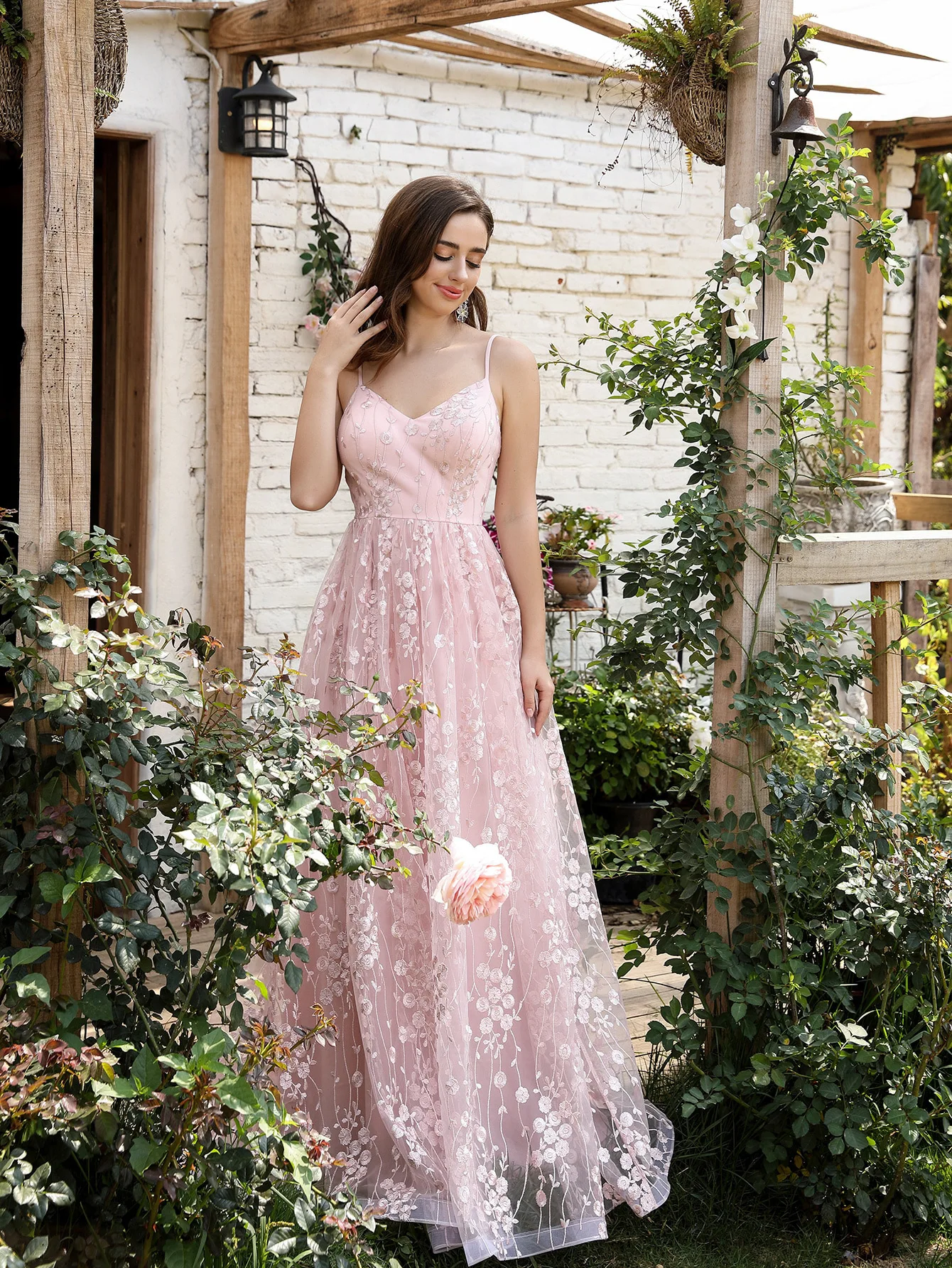 Robe de Soirée à Bretelles et Col en V pour Femme, Tenue Élégante en Maille Brodée, Dos aux, pour Bal de Promo, Demoiselle d'Honneur