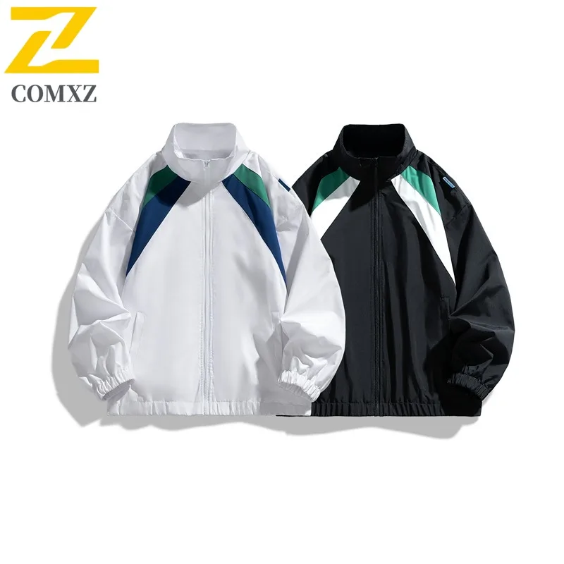 سترة COMXZ للرجال 2025 بياقة واقفة معاطف خارجية لركوب الدراجات النارية مقاومة للرياح على طراز الشارع سترات خريف جديدة خفيفة الوزن