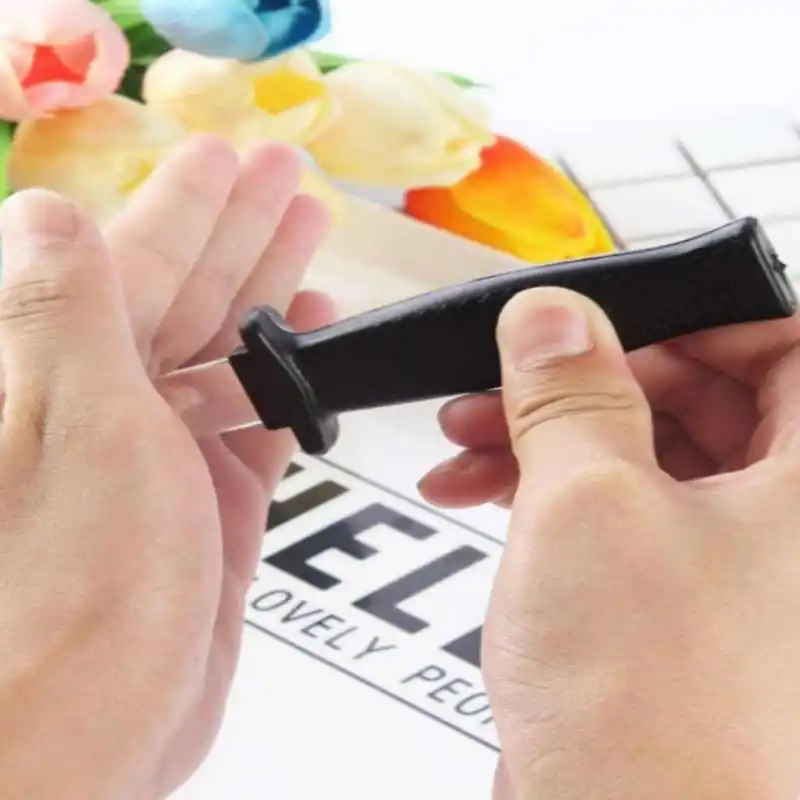 트릭 시뮬레이션 소설 마술 장난감 가짜 혀 플라스틱 텔레스코픽 칼 성능 소품 스푸핑 메이크업 볼 소품