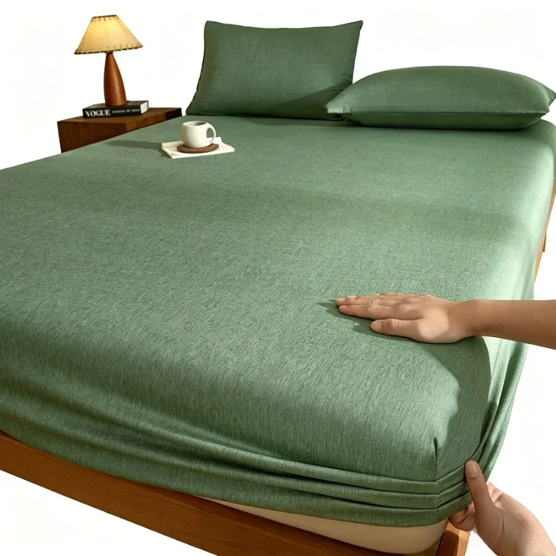 Bamboo Fiber Fitted Sheet, 70% Microfiber+30% Bamboo Blend, Cool Breathable, 360° Elastic Deep Pocket, Soft Mattress Cover