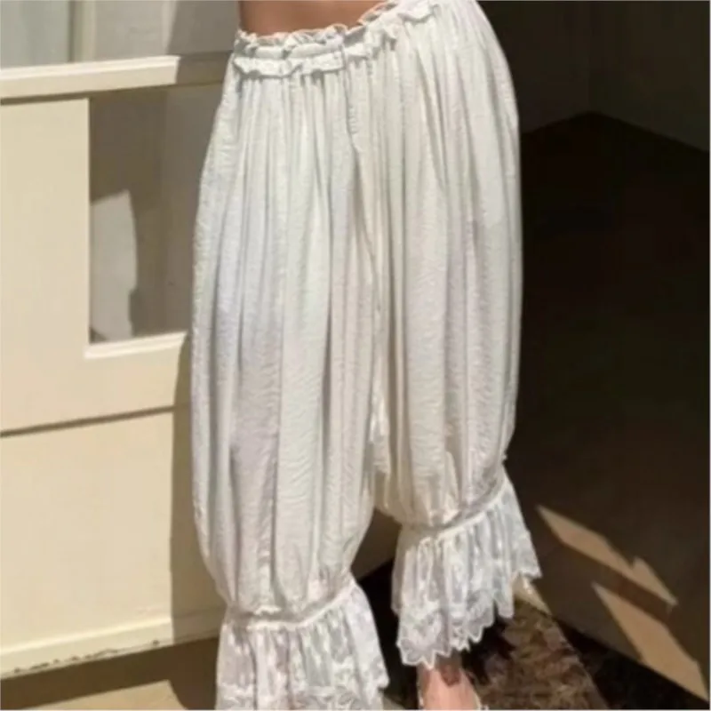 セクシーなレースのパッチワーク、伸縮性のあるウエストの白いブルマパンツ、女性用、2026年ホリデーカジュアル、ゆったりとした夏のズボン