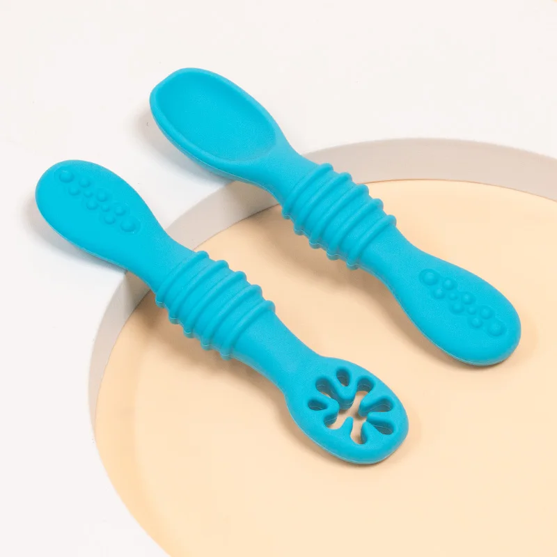 2 Pcs Baby Silicone Spoon Learning Spoon Set Solid Color Soft Silicone Feeding Spoon Training Baby Reborn Silicone Teether Toys