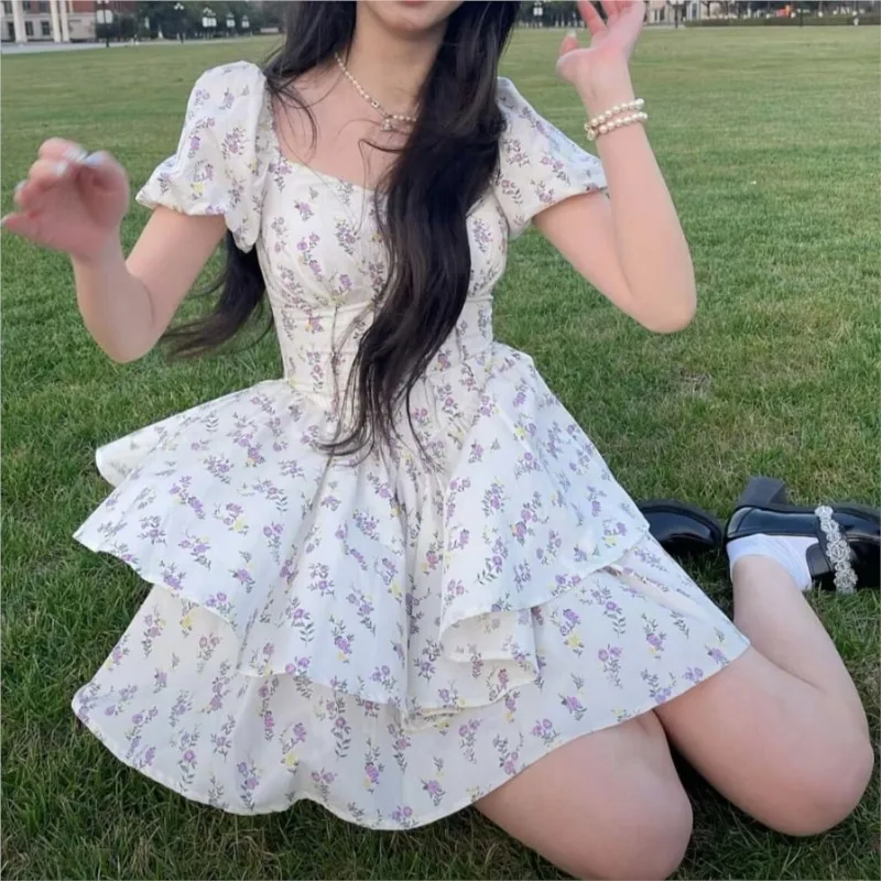 Abito a vita alta donna estate floreale dolce colletto quadrato manica a sbuffo principessa da ragazzina tenera elegante stile coreano Preppy Chic