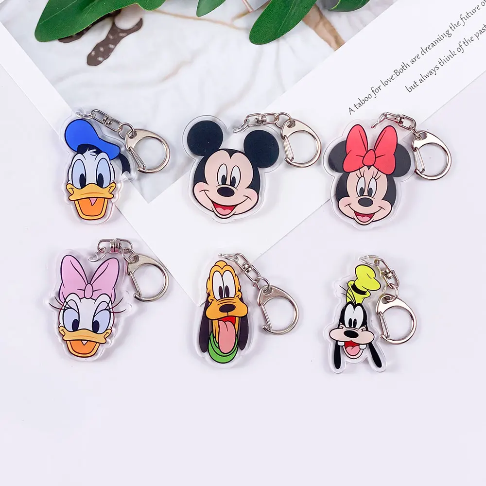 Llavero acrílico de Mickey Mouse y Minnie Mouse de Disney, accesorios bonitos para bolsos, colgante para mochila, regalos para amigos, 1/6 Uds.