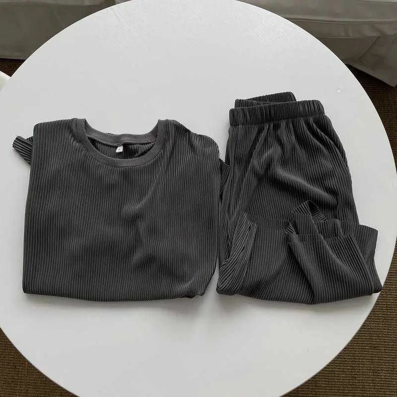 

Men's Big Size Casual Suit Summer Thin Loose Regular Shoulder Short Sleeve Two Piece Set For 150kg