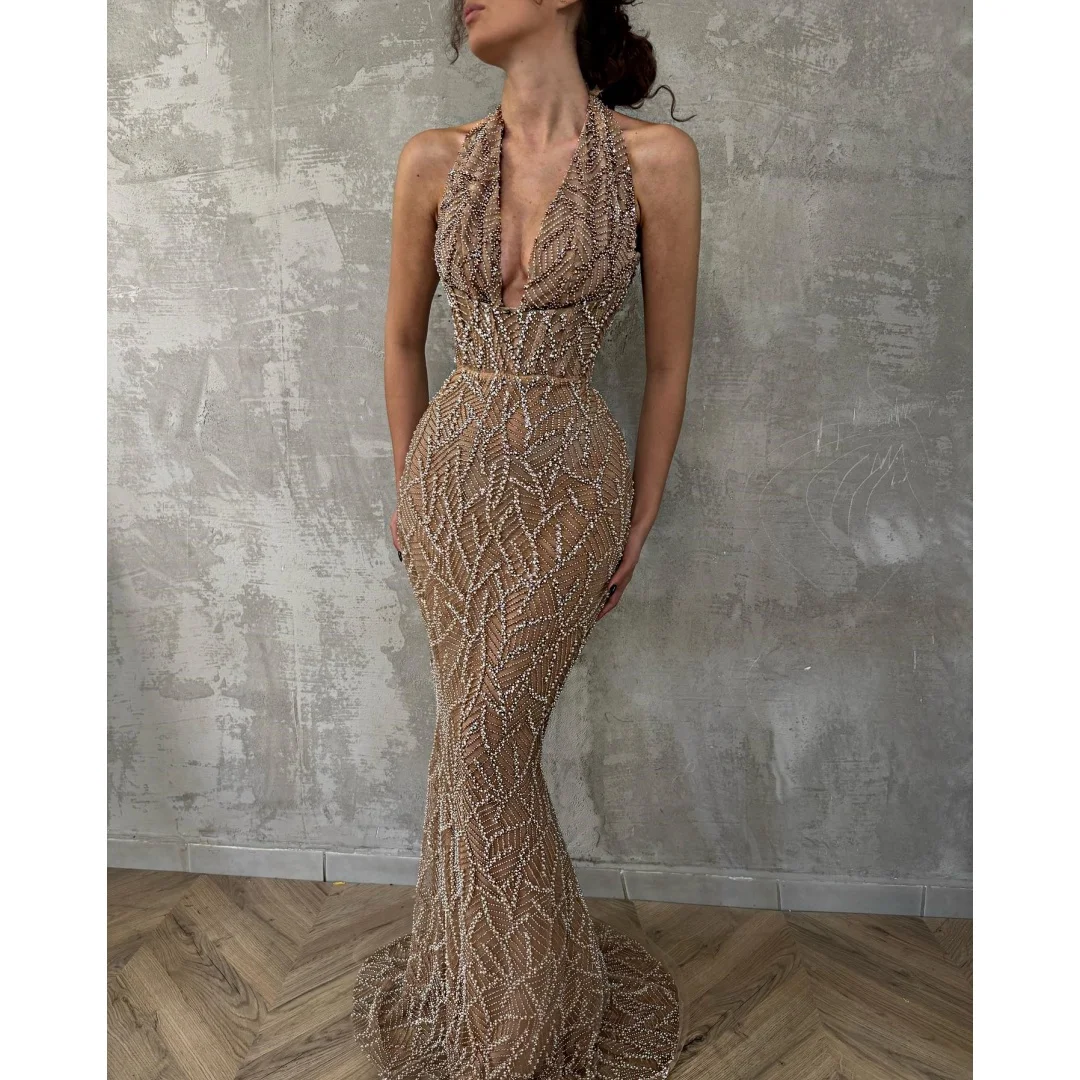 

Elegant Nude Embellished Evening Dresses Halter Neck Mermaid Prom Dress Beaded Wedding Party Gown Customized Vestidos