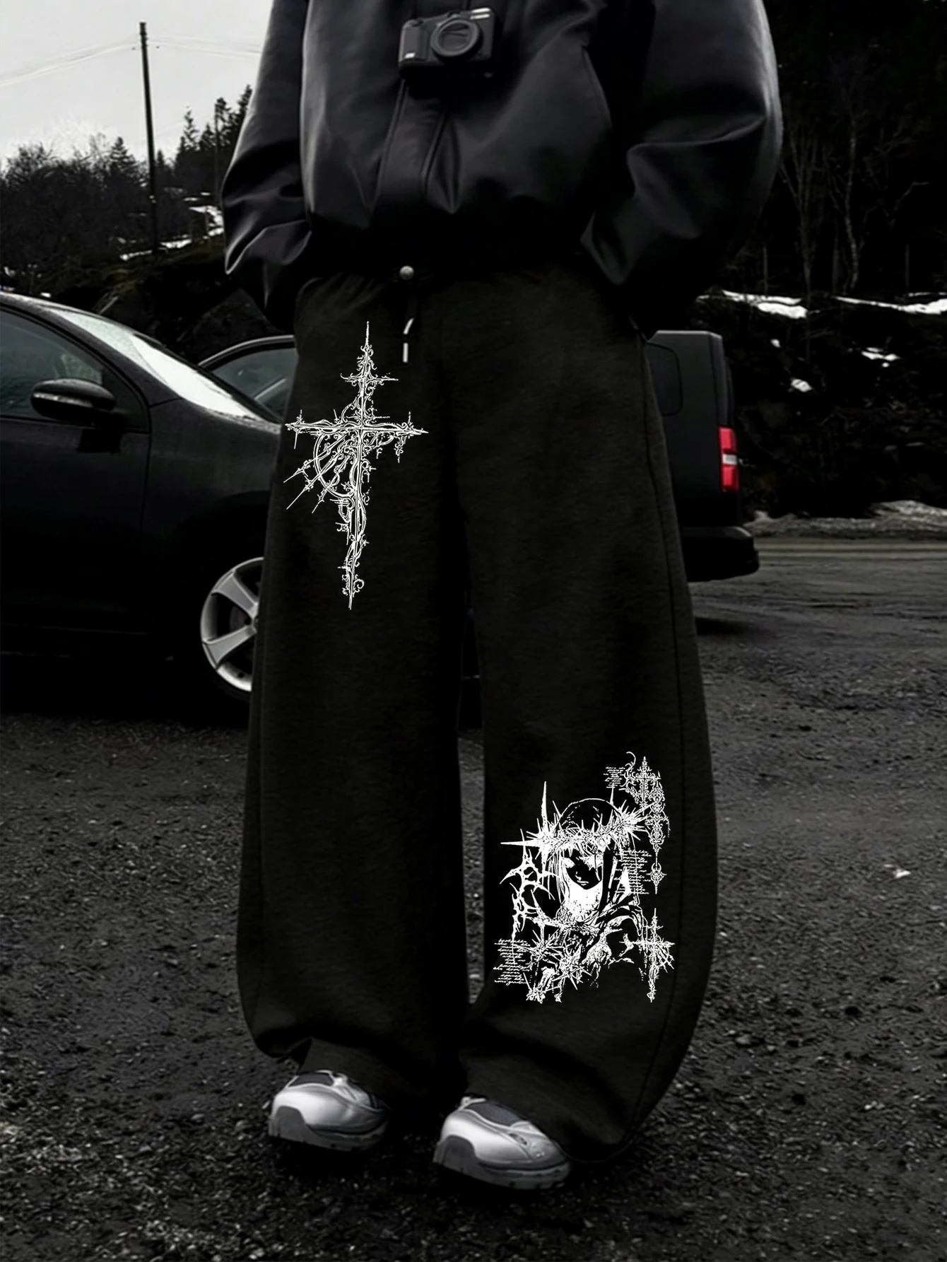 Men Baggy Sweatpants, Vintage Barbed Thorn Cross Gothic Anime Character Double‑Side Graphic Drawstring Loose Wide LegJoggerPants