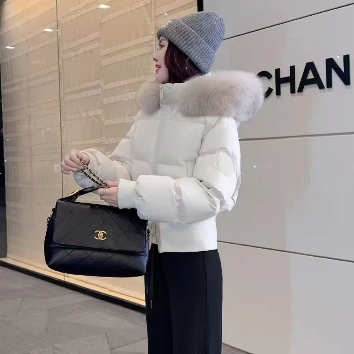 Ladies White Hooded Cropped Padded Jacket Faux Fur Collar Single Breasted Warm Winter Thick Outerwear Street Fashion Clothing