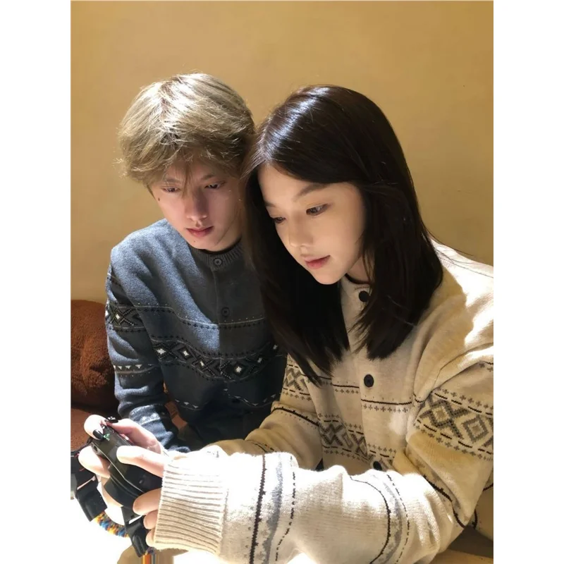 

New Trendy College Sle Knitted Open Cardigan Sweater Men's Loose High Street Couple Design Sensation Faion Brand