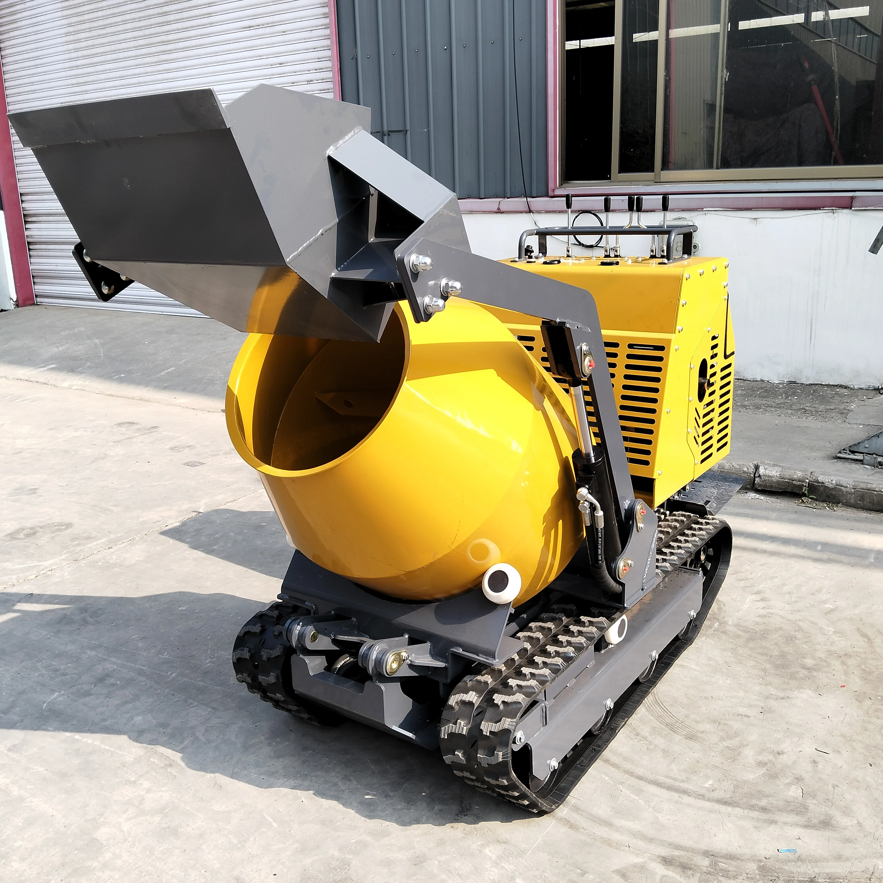 Mini-dumper à chenilles hydraulique 750 kg, chargeur-mélangeur haute efficacité, couleur personnalisable