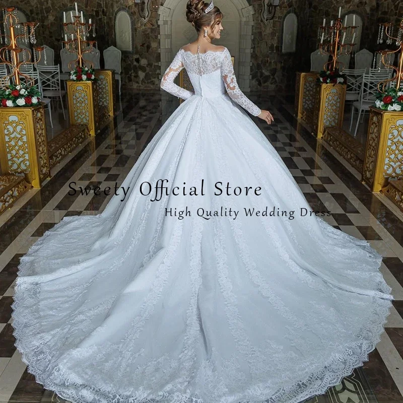 

Elegant Wedding Dress Organza With Embroidery With Ball Gown Boat Neck Full Sleeve Church Wedding Vestido De Novia Customized