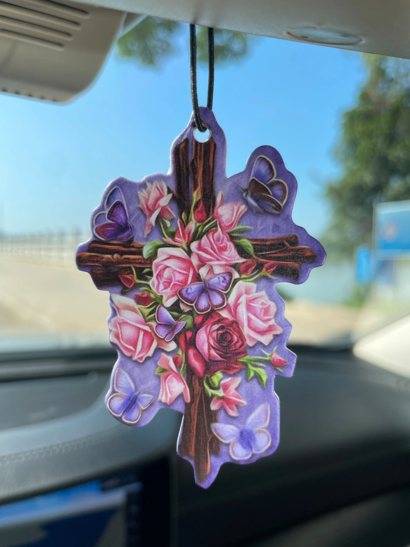 Cross Rose Butterfly Hanging Car Air Freshener, Plant‑Extracted Fragrance Alcohol‑Free, 60‑90 Days Long Lasting, Heat Resistant