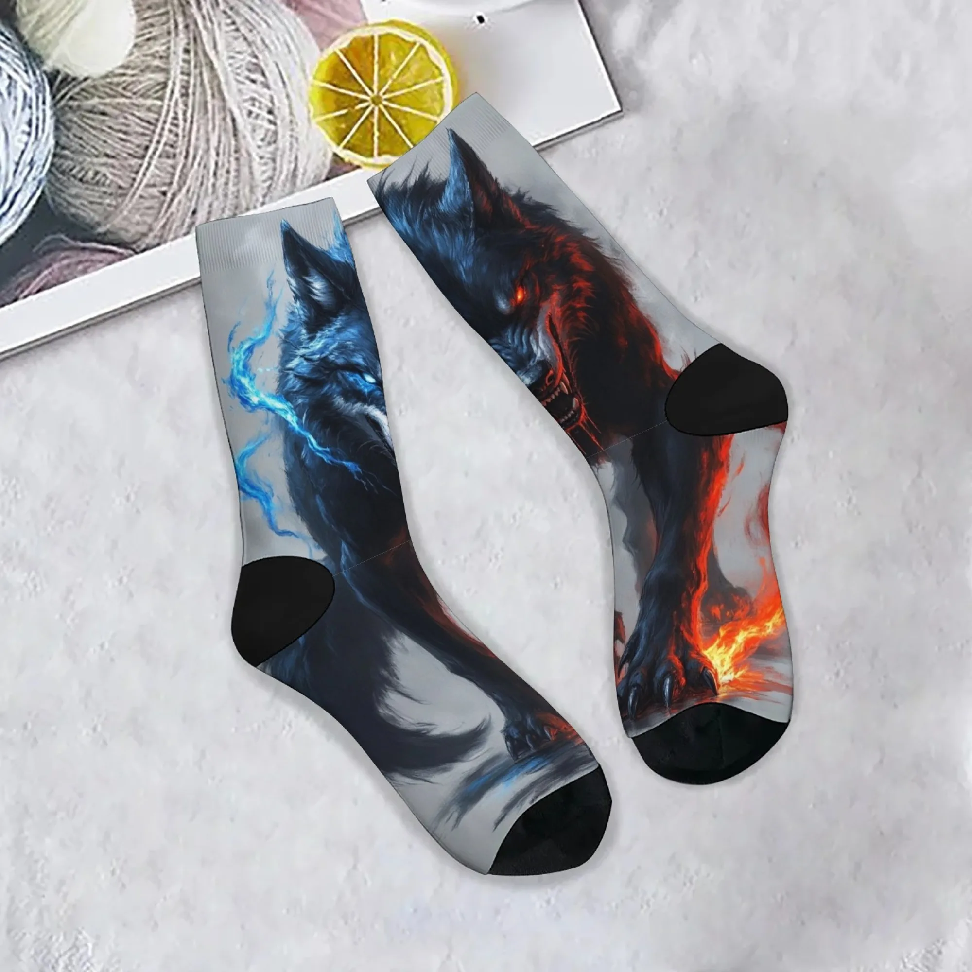 

Harajuku ретро темный дикий фэнтезийный стиль двухцветный волчий глаз роман уличный тренд повседневные мужские носки в стиле хип-хоп вечерние праздничный подарок