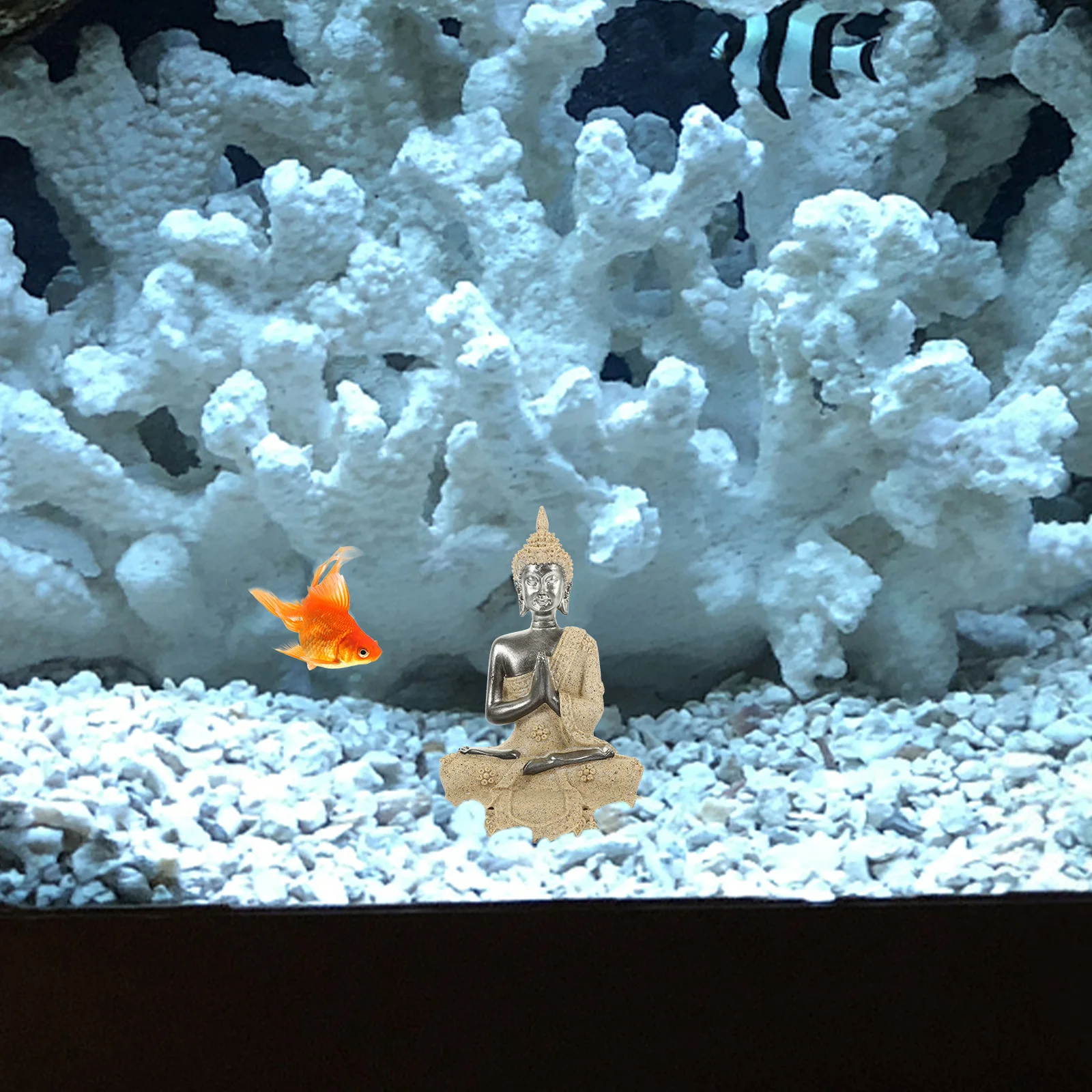 

Resin Sitting Buddha Statue Aquarium Resin Craft Zen Style Fish Tank Ornament Buddah Statue for Home Fish Tank Ornament