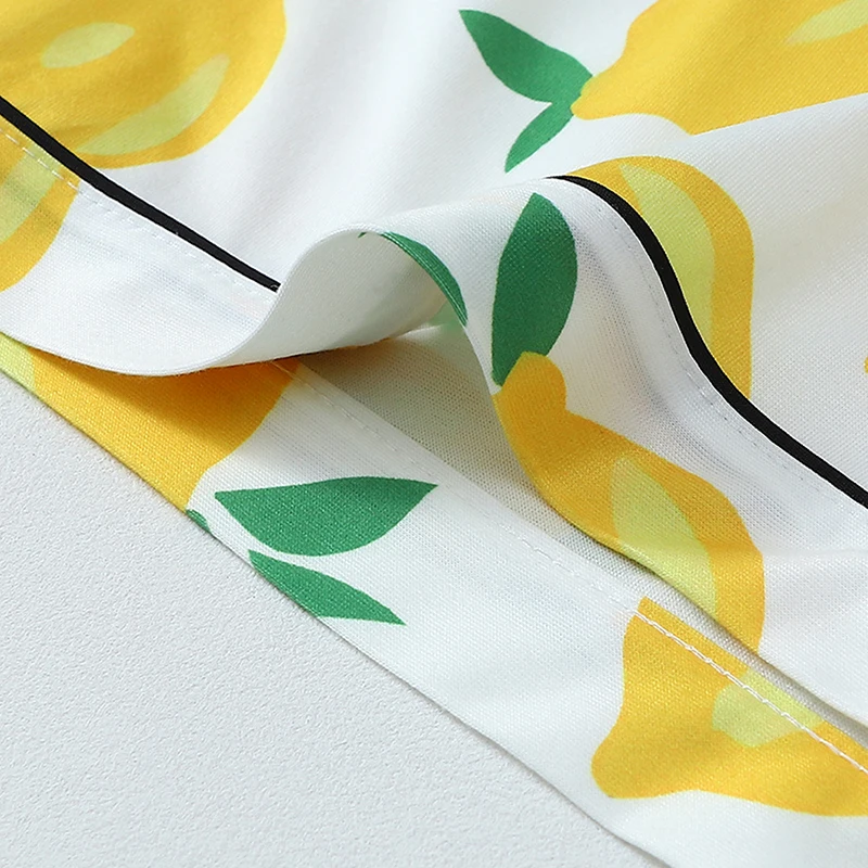 2Pcs 귀여운 레몬 인쇄 여성 잠옷 세트 버튼 업 셔츠 느슨한 반바지 편안한 여성 잠옷 패션 디자인 양복