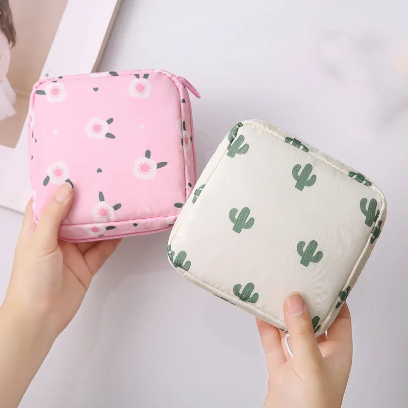 Ladies Girls Beauty Makeup Bag Holder Case Kawaii Cosmetic Bags Organizer Women Tampon Napkin Sanitary Pad Pouch Storage Bag