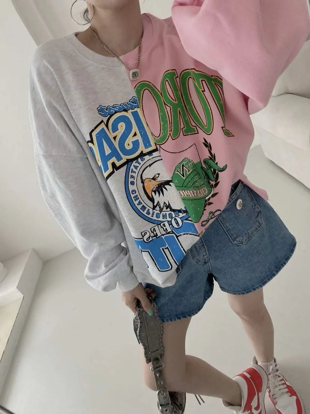Felpa con stampa cartoon retrò chic rotonda Ne Color Blo Long Sve Letter per donna Primavera Autunno Inverno Sciolto Versatile...