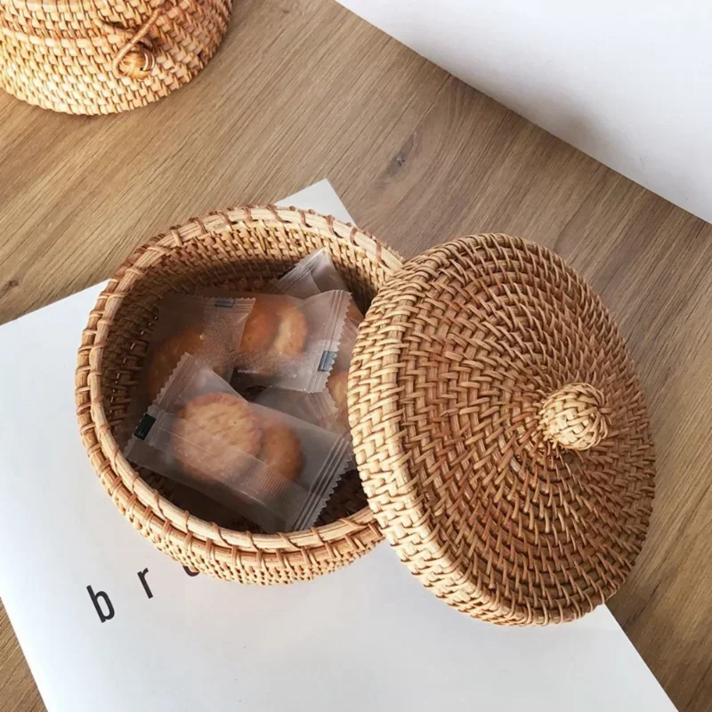 Handwoven Rattan Storage Box with Lid Wicker Tea Food Container Picnic Bread Fruit Cake Basket Kitchen Organizer B