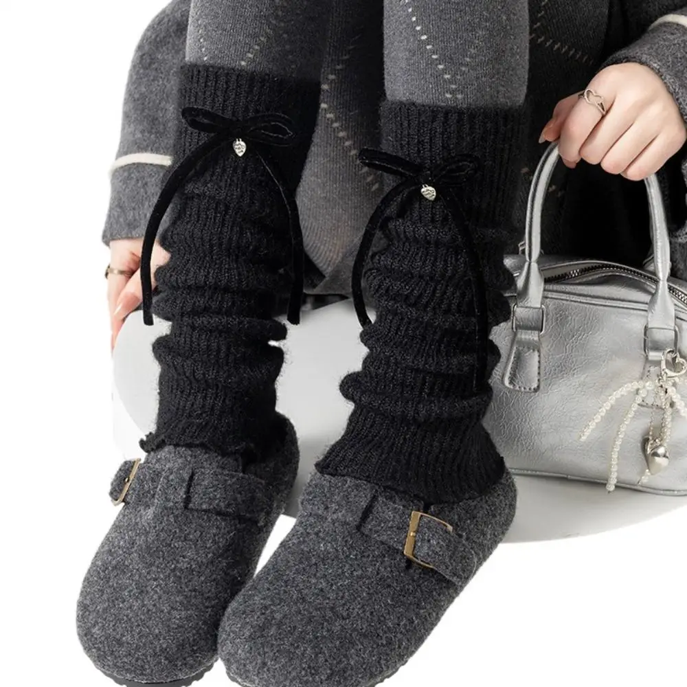 سيدة الموضة بلون تدفئة الساق Bowknot الديكور غطاء للقدم الدافئة محبوك غطاء للقدم كومة سميكة الجوارب الزي غير رسمي