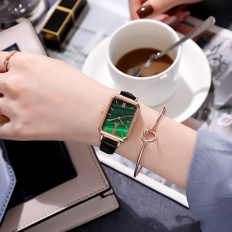 Orologi da donna Orologio da polso originale di lusso leggero alla moda Orologio da donna luminoso impermeabile Orologi al quarzo Reloj Mujer