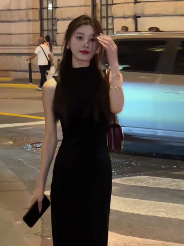 

2025 New Hepburn Style Black Sleeveless Slimming Long Dress Women's Commute Style Other Material 100% Spring Season Single Piece