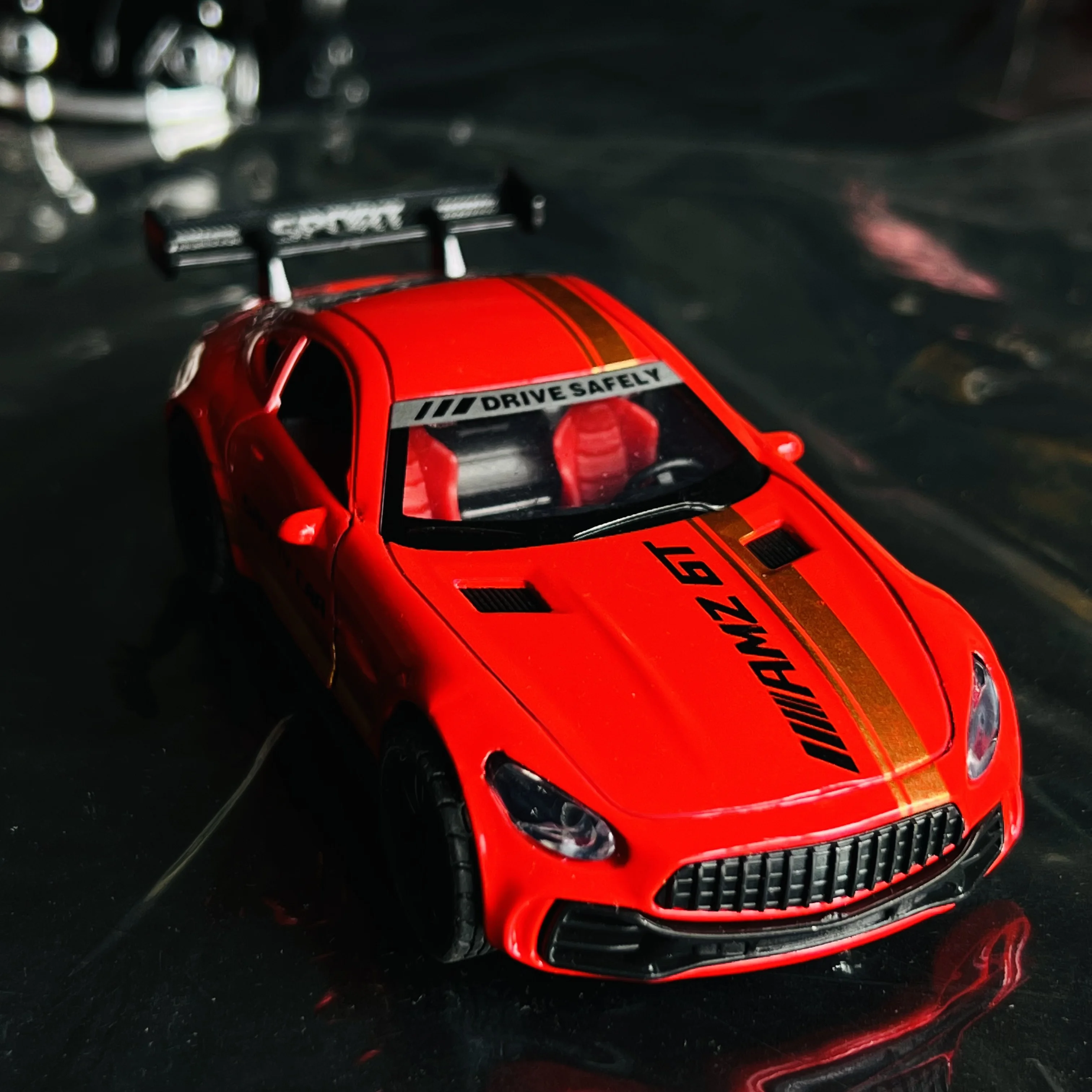 Alloy car model sports Cool car   Decoration Car Model Simulation Alloy Boy Gift Cake Decoration