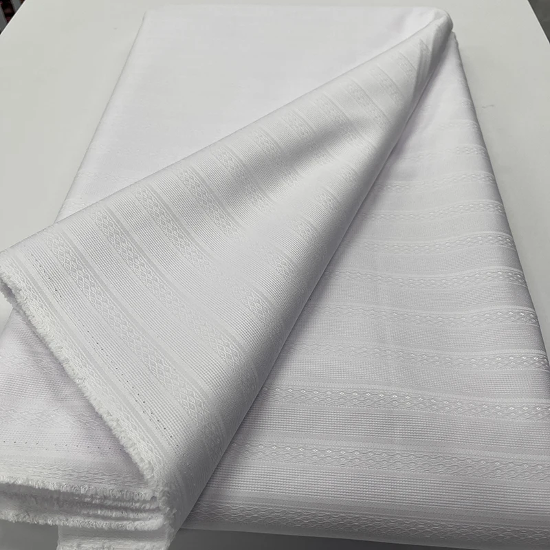 

Высококачественная белая африканская швейцарская хлопковая ткань 2026 года, 5 ярдов французского сухого кружева, нигерийская ткань для мужской одежды