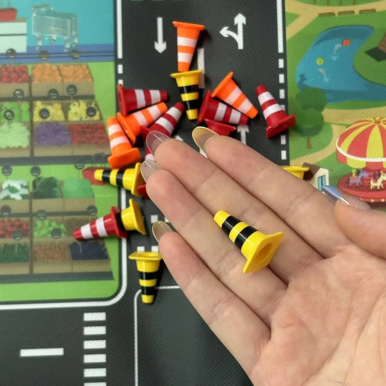 Mini Traffic Road Signs & Roadblock Playset, Simulation Safety Barrier Toys, Educational Scene Layout Accessories for Role Play view 2