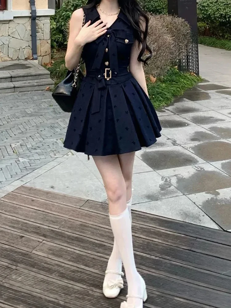 Briti Sle Denim Dr mujer verano 2025 nueva sensación de gama alta V-ne nudo plisado falda ort silueta acampanada