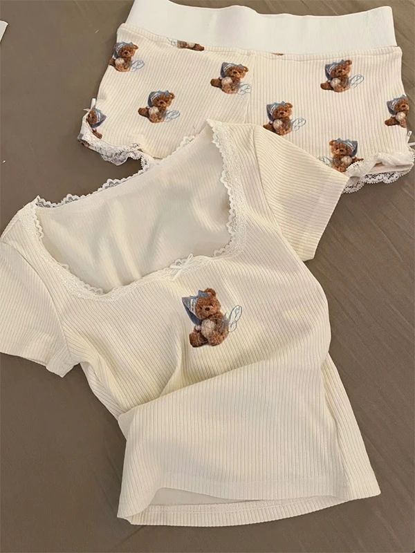 

Pure Desire Lace Splicing Summer New Age Reduction Cartoon Print ort Sve ort Pants Two Piece Set Home Clothes for Women