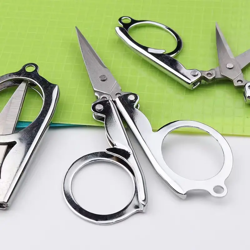 Folding Scissors Pocket Travel Small Crafts Sharp Blade Emergency Mini Foldable Travel Embroidery Scissor Thread Tailor Scissors