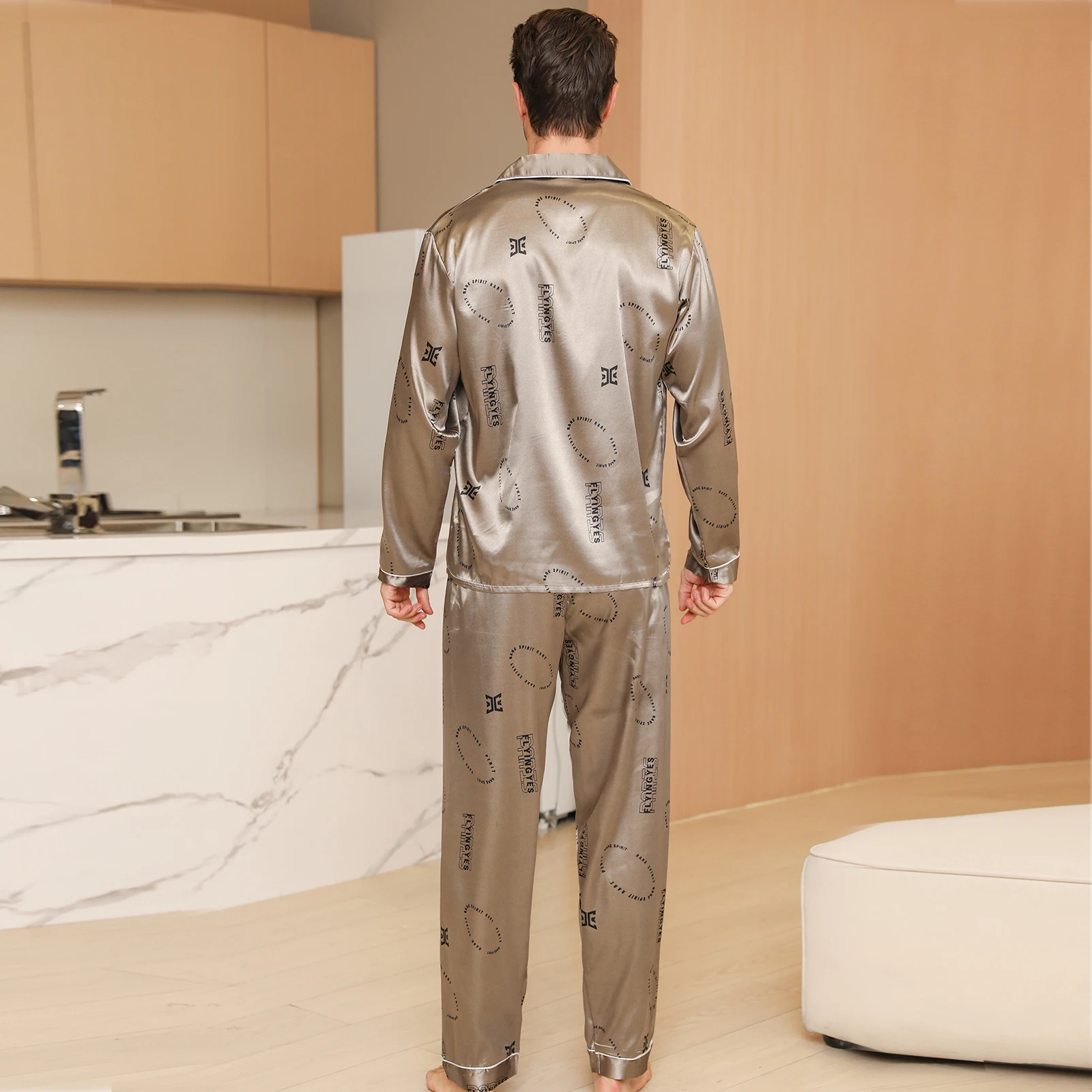 Men's pajamas long sleeves summer ice beautiful home clothes men's spring and autumn casual thin cardigan can wear out two suits