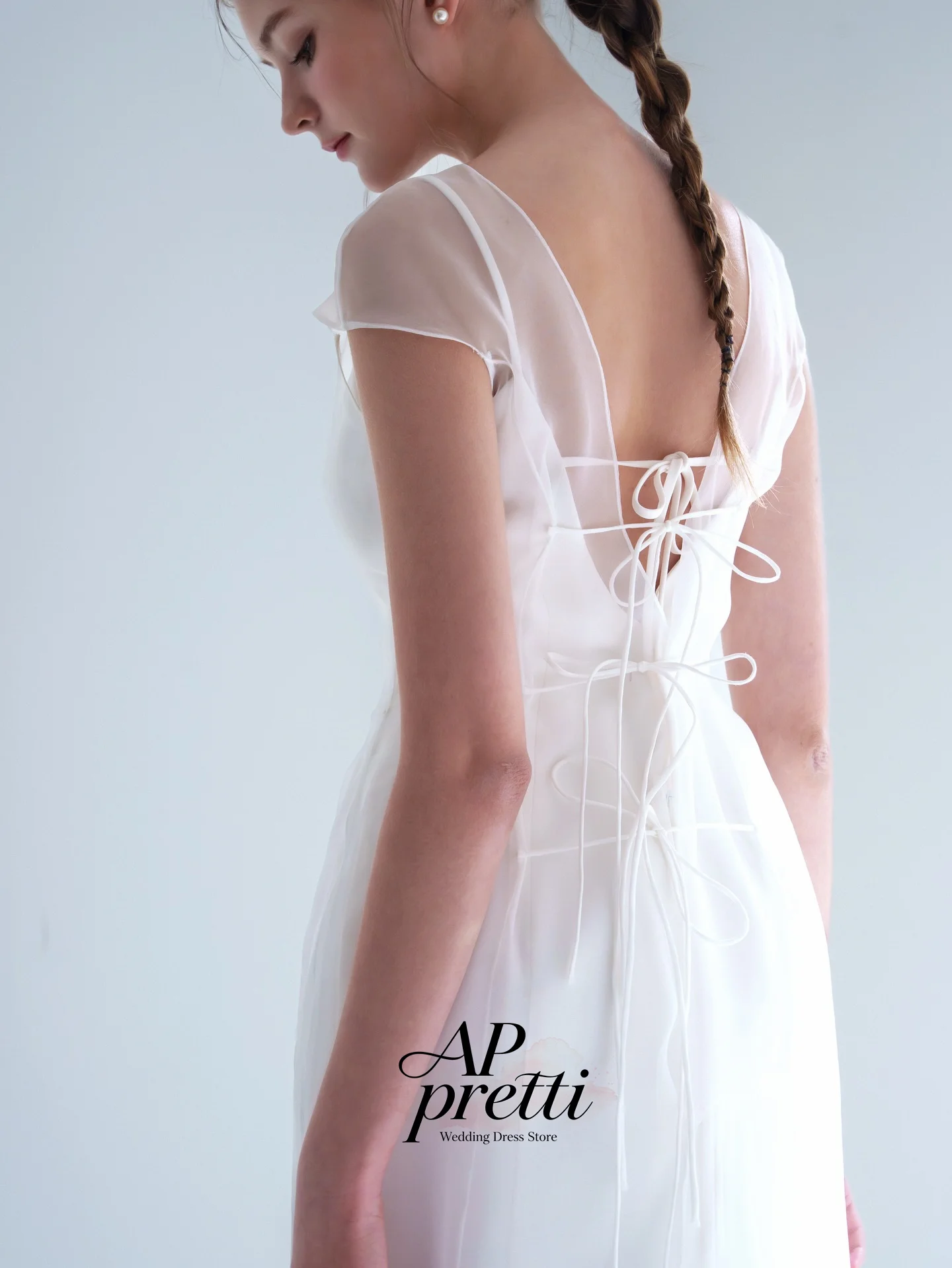 AP pretti Graceful Satin Korea Wedding Dress Photo Shoot Square Neck Customized Sleeveless Sheath Floor-Length Bridal Gown