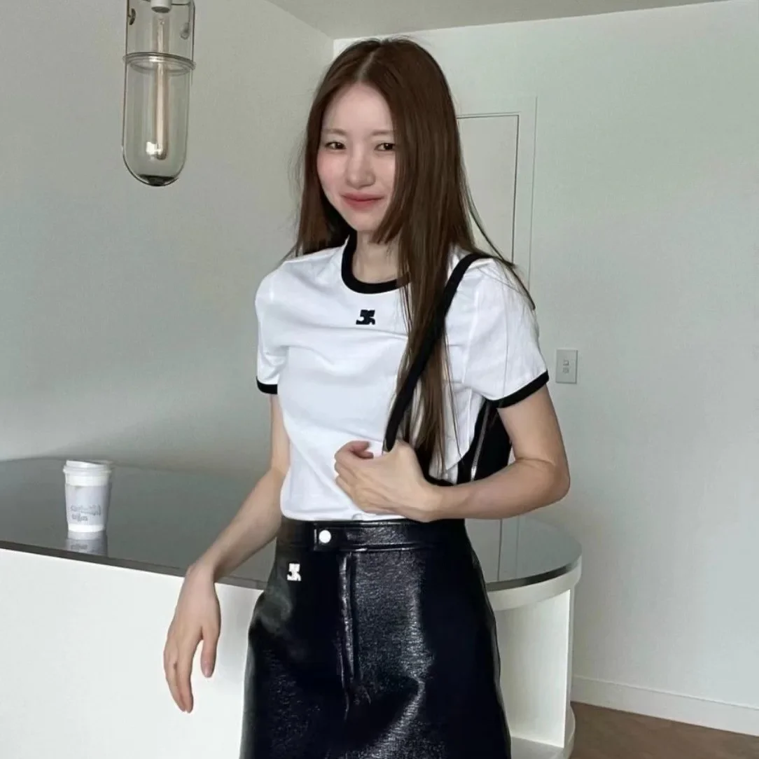 Nicho coreano Jennie's Same Contrasting Short Sleeved T-shirt para Mulheres, Simples e Slim Fit, Comprimento do Ombro, Colete Superior Emagrecedor